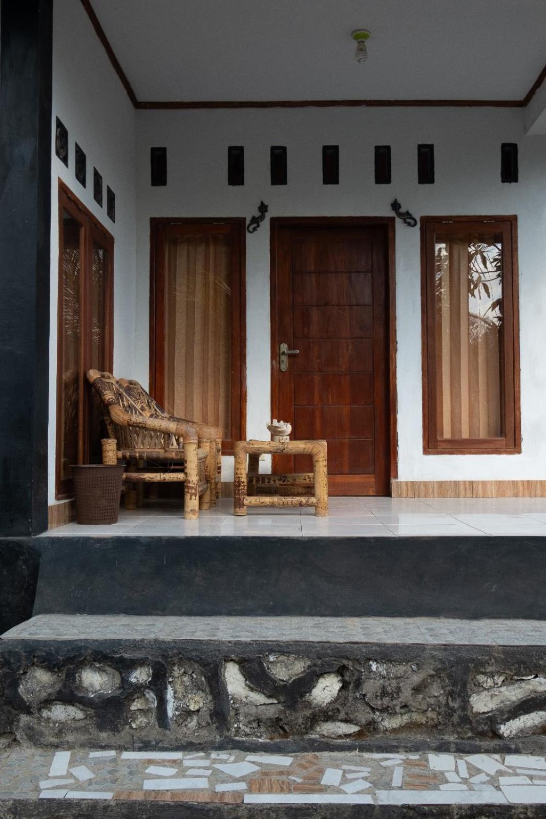 Ramdan Homestay Kuta  Luaran gambar