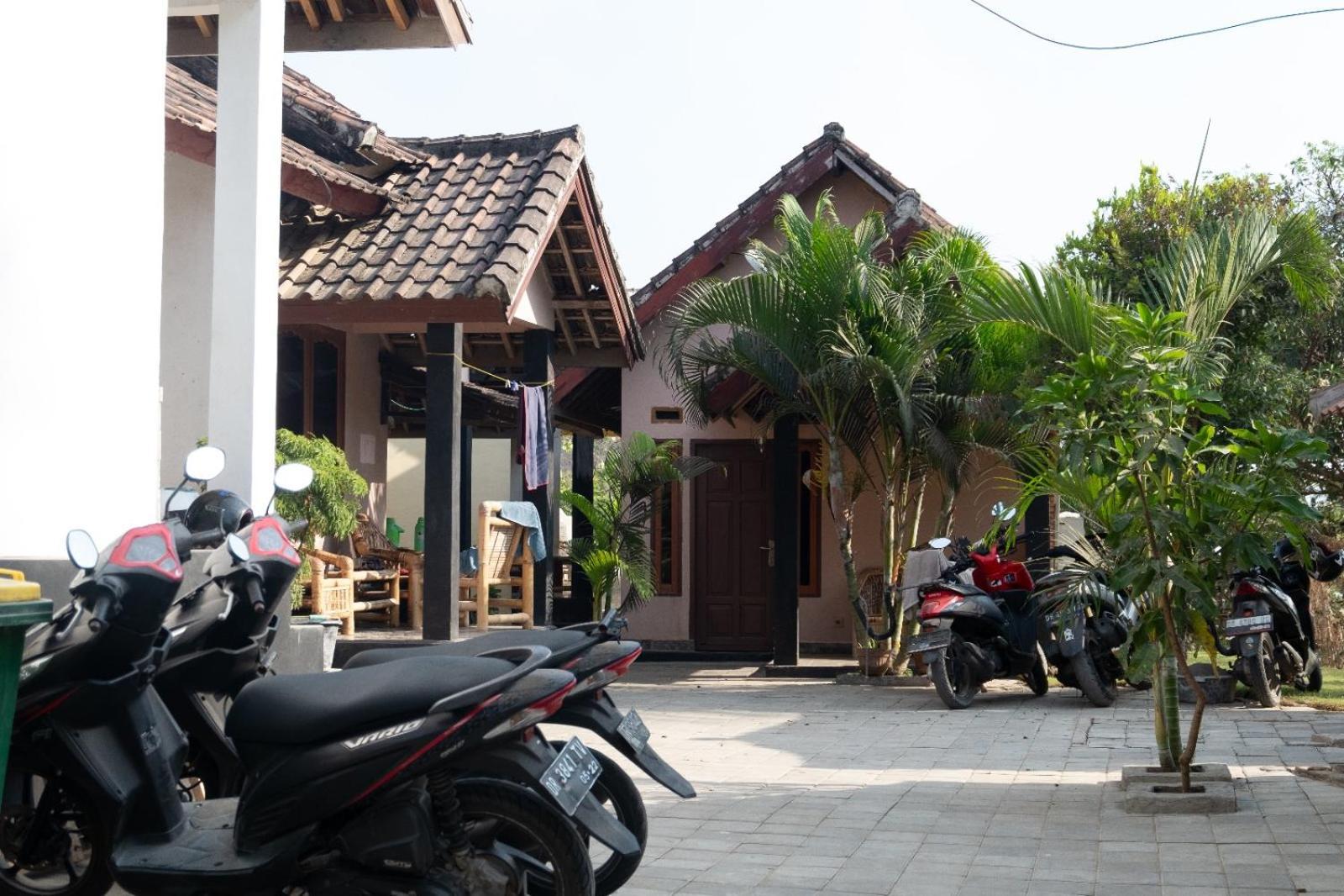 Ramdan Homestay Kuta  Luaran gambar