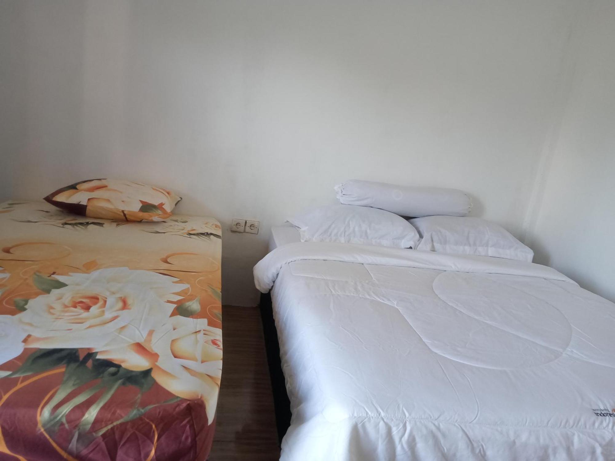 Ramdan Homestay Kuta  Bilik gambar