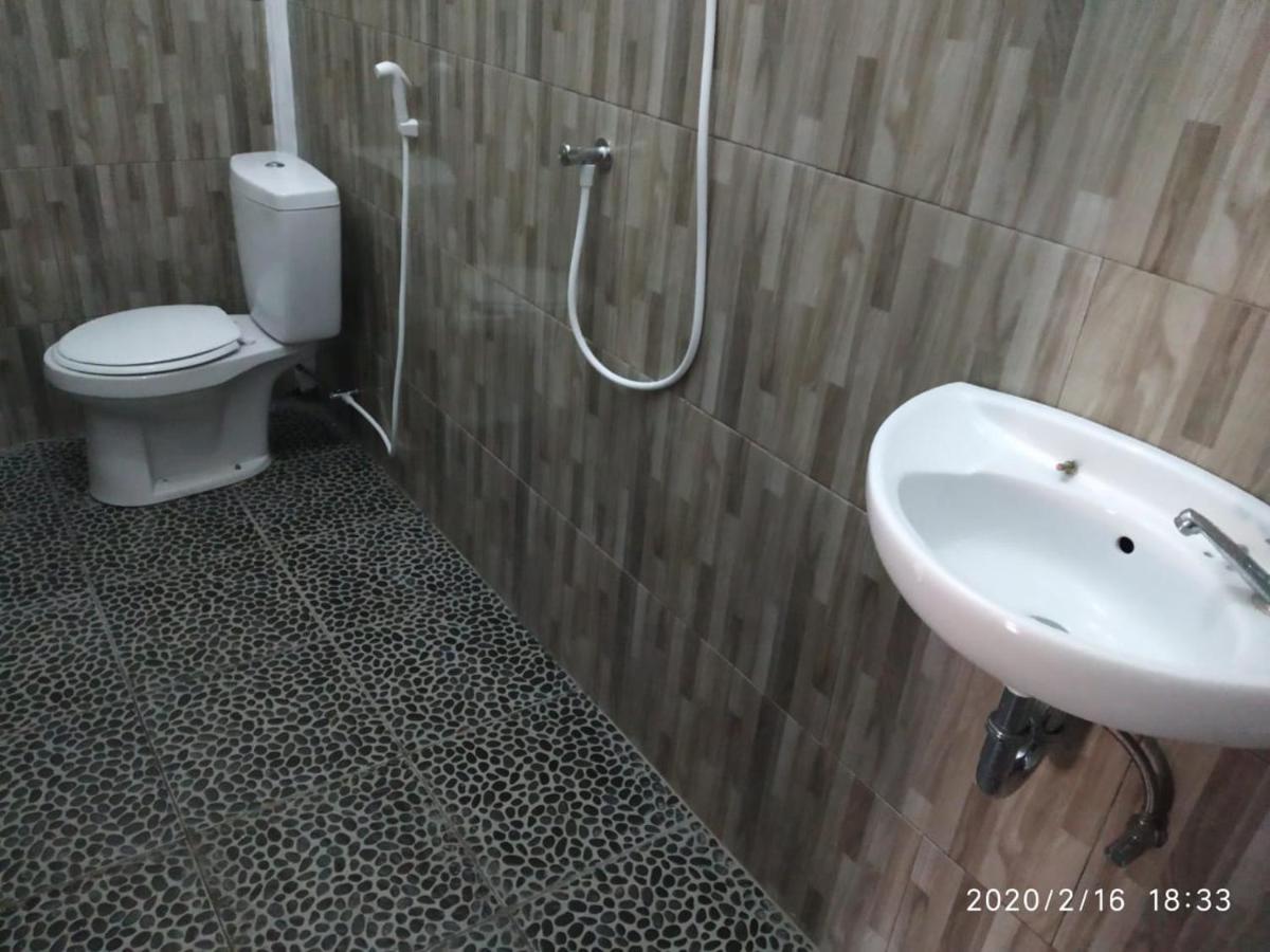 Ramdan Homestay Kuta  Luaran gambar