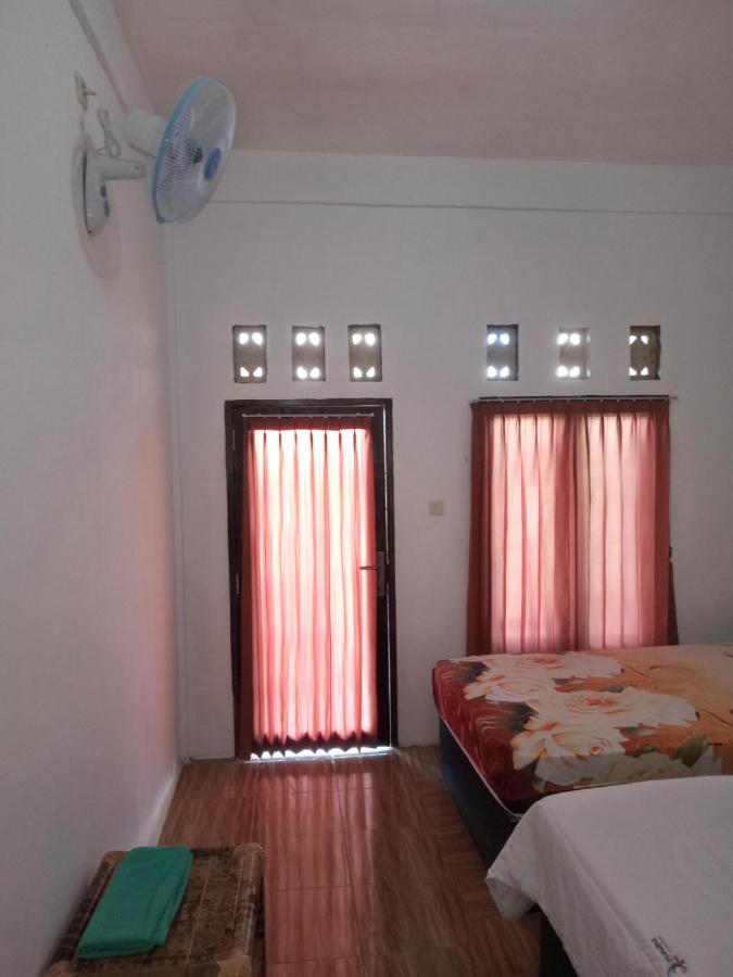 Ramdan Homestay Kuta  Luaran gambar