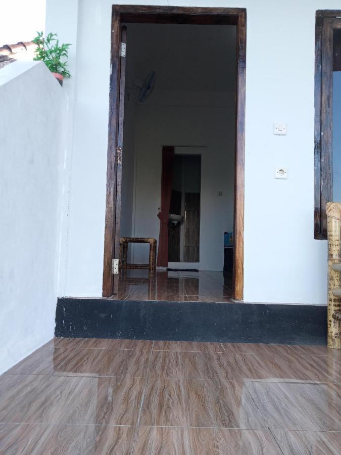 Ramdan Homestay Kuta  Luaran gambar